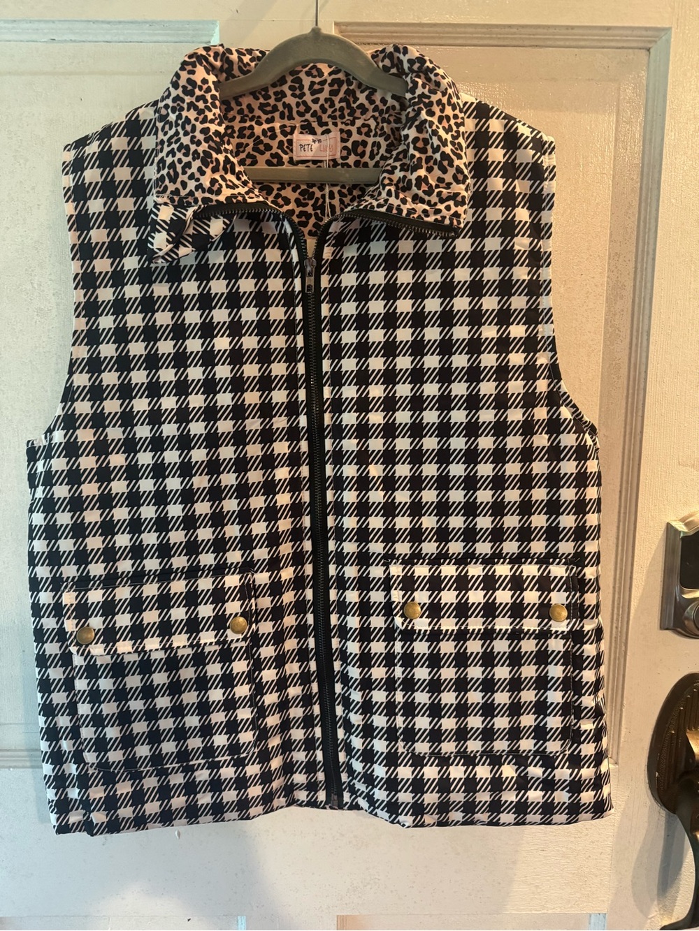 PETITE Sophisticated Black & White Houndstooth Zip-Front Vest